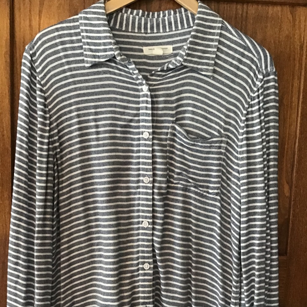 Women’s Button down Blue/White stripped shirt